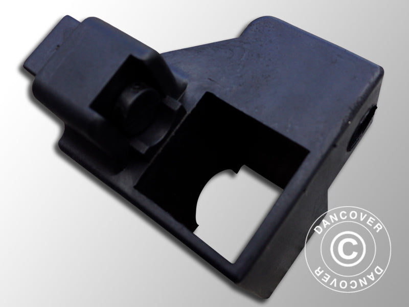 Fitting for corner leg